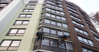 Установка крыши на балкон Владикавказ цена от 1039 руб. м/2.