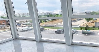 Панорамное остекление балкона Владикавказ цена от 11 тыс. руб. м/п.